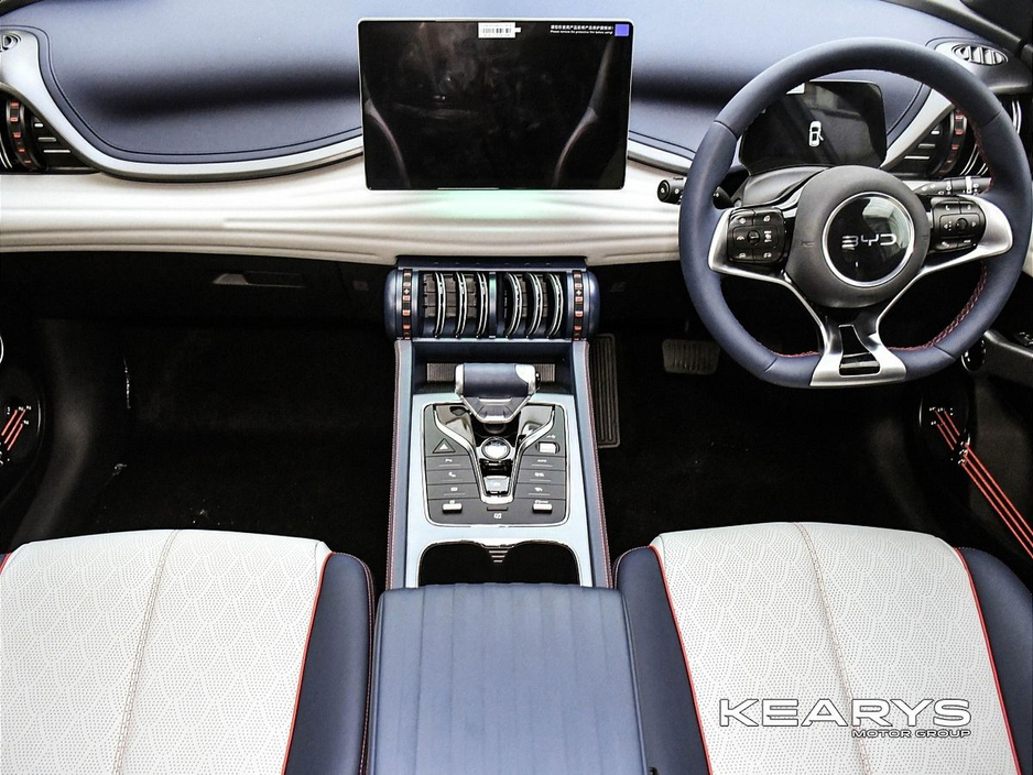 2026 BYD ATTO 3 - image 10