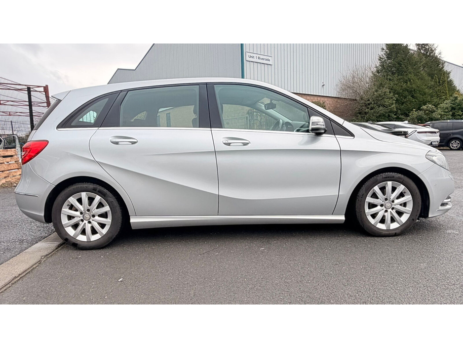 2013 Mercedes-Benz B Class  €11,000