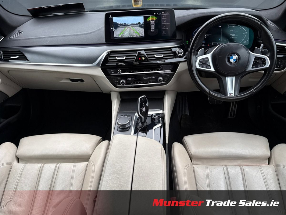 2022 BMW 5 Series 520D M Sport Pro €43,950