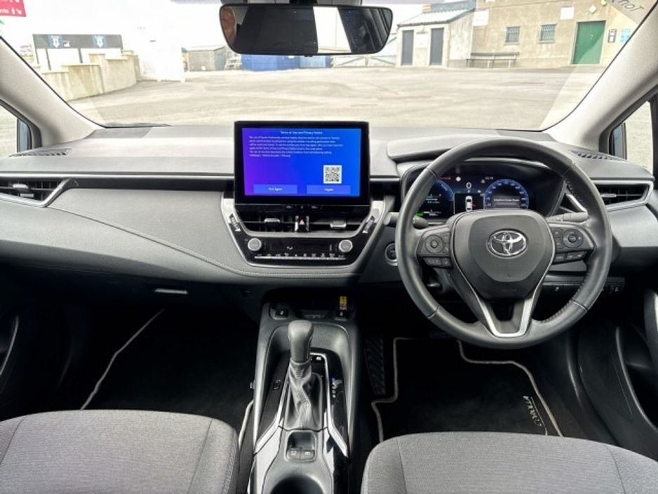 2024 Toyota Corolla - image 8