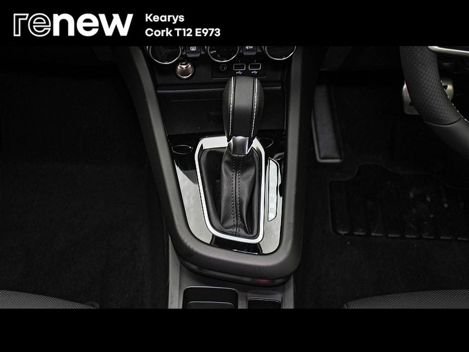 2023 Renault Arkana Engineered E-TECH Hybrid 145 Auto €28,500