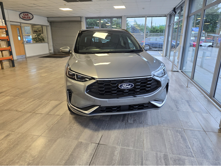 2025 Ford Kuga ST-LINE X PHEV PAN ROOF €42,900