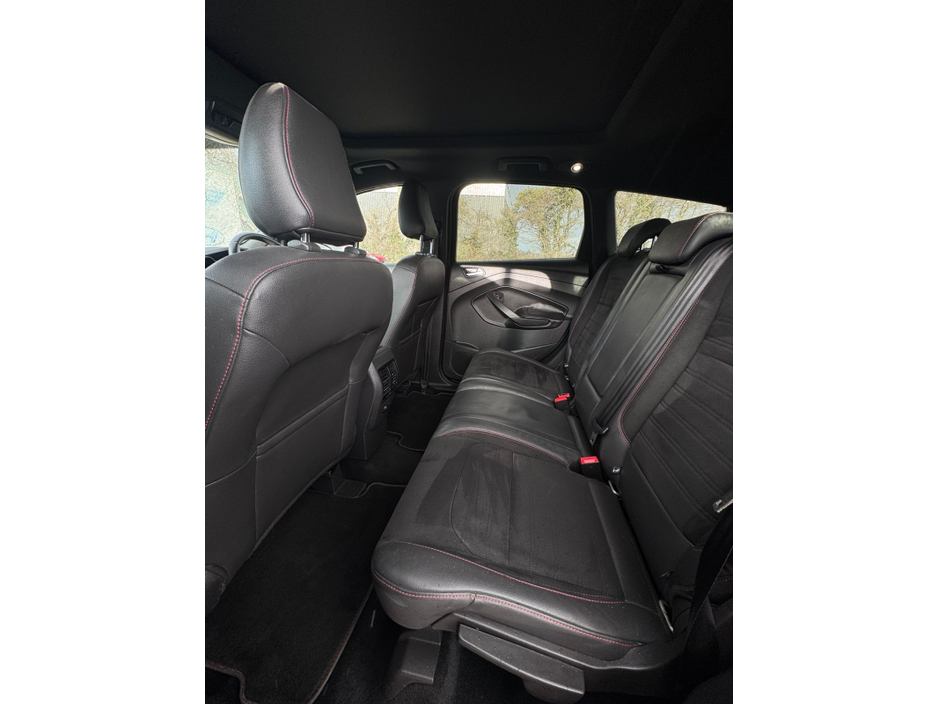 2018 Ford Kuga - image 16