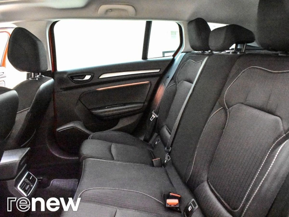 2021 Renault Megane - image 18