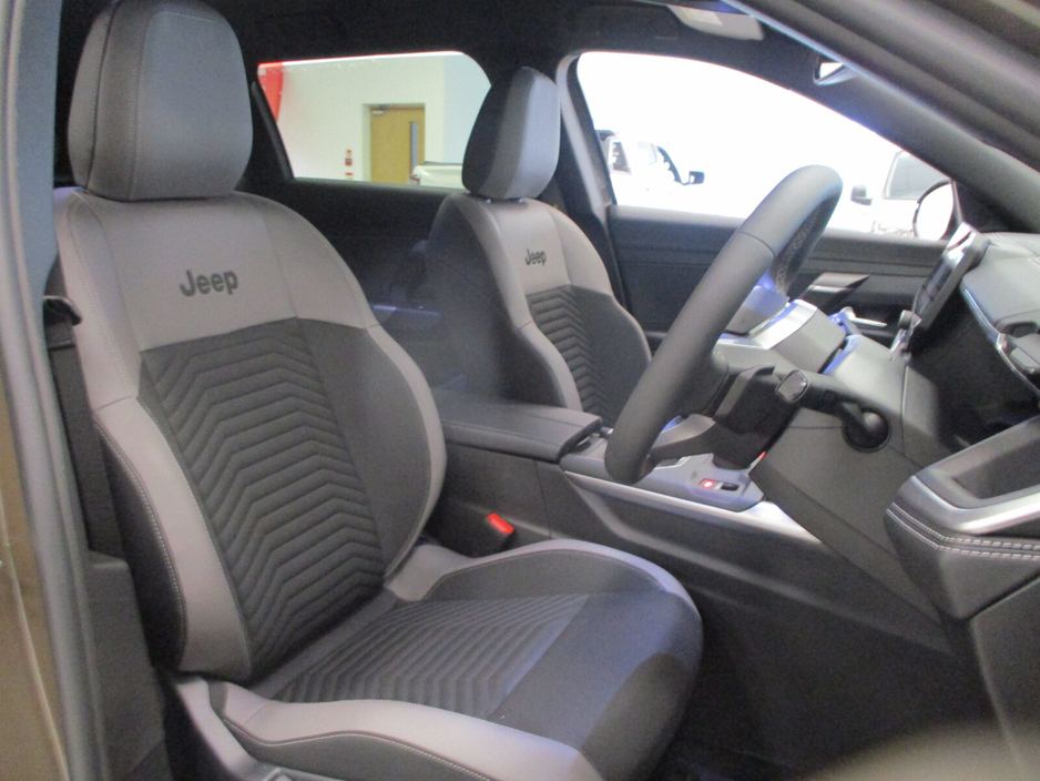 2026 Jeep Compass - image 12
