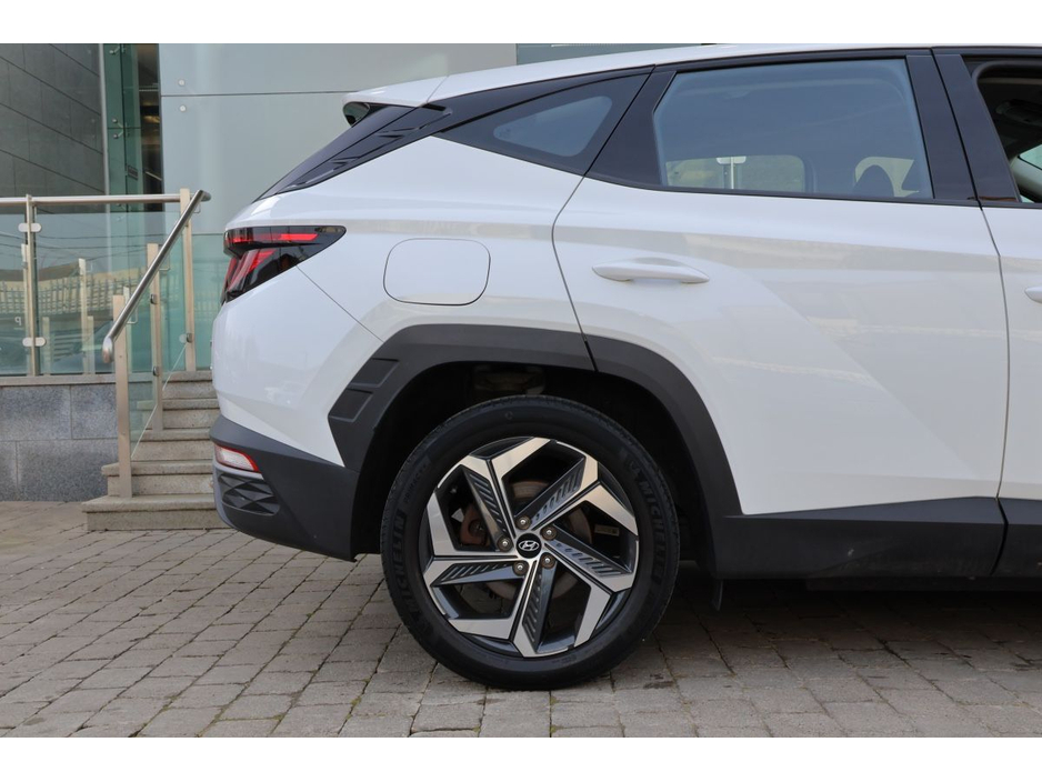 2023 Hyundai Tucson - image 5