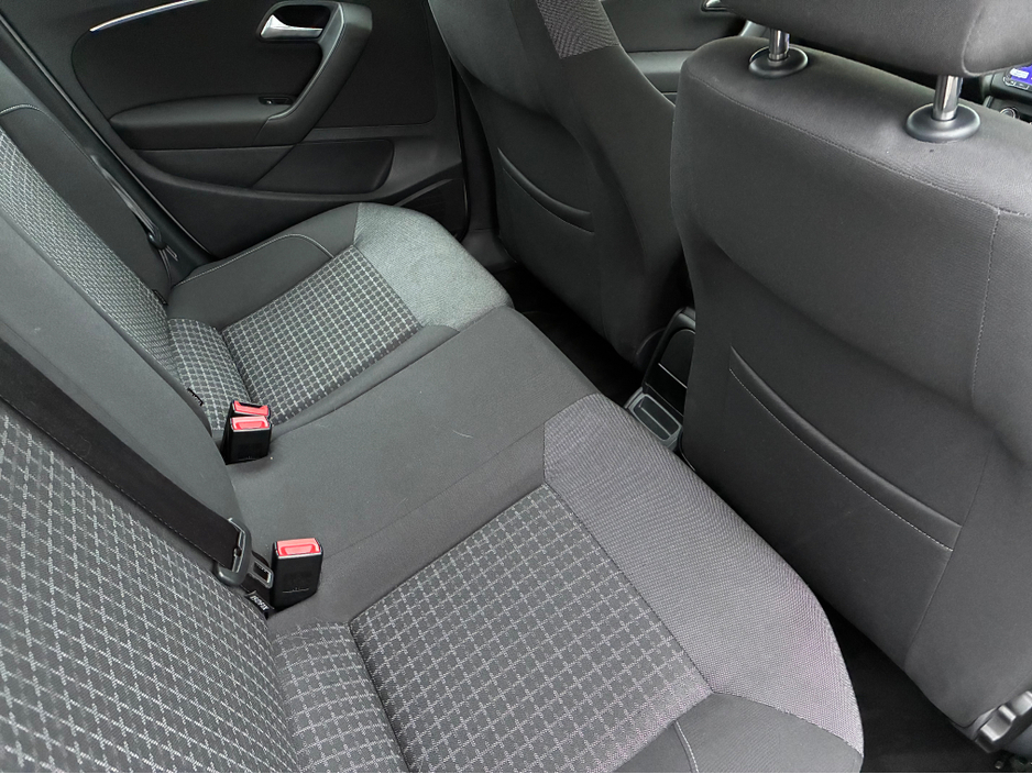 2014 Volkswagen Polo 1.2i TSI Petrol Automatic Comfortline €11,500