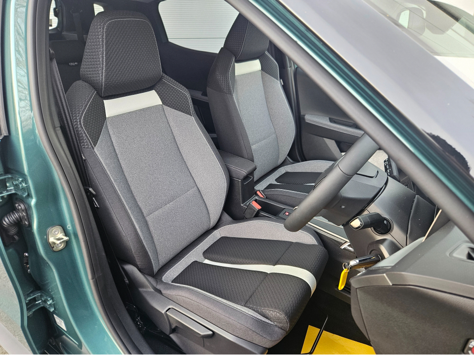 2026 Opel Frontera - image 6