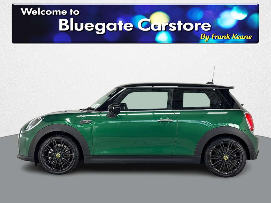 2022 MINI Hatch - image 7
