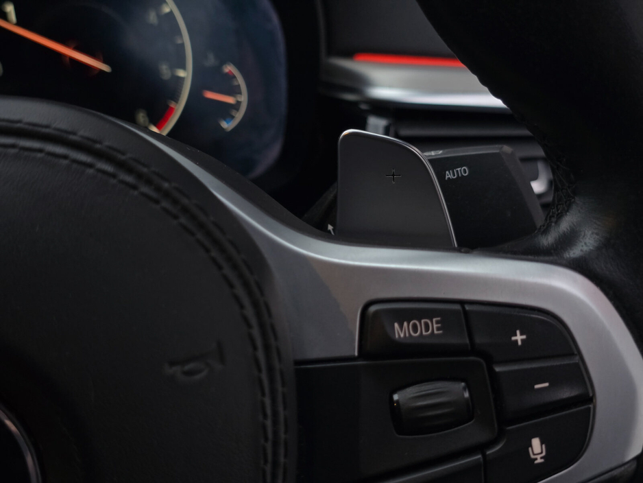 2018 BMW 5 Series 520d M Sport €27,950