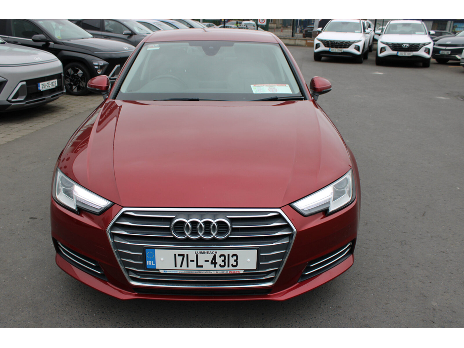 2017 Audi A4 - image 8