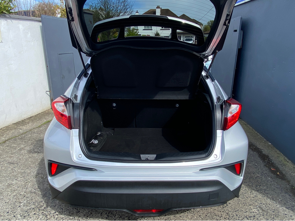 2019 Toyota C-HR - image 14