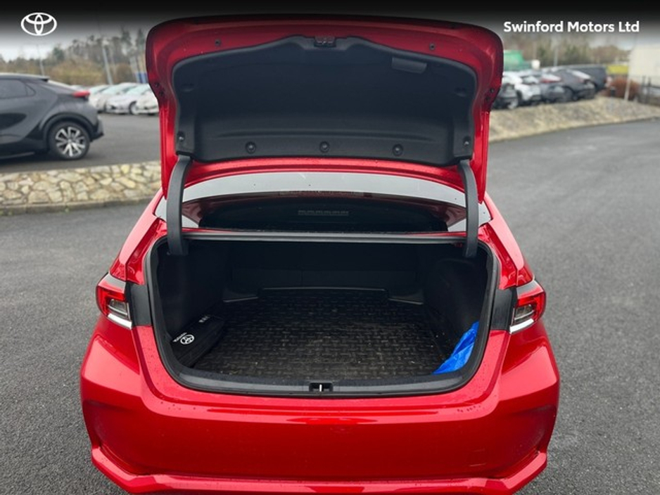 2021 Toyota Corolla HYB LUNA SPORT 4DR AUTO