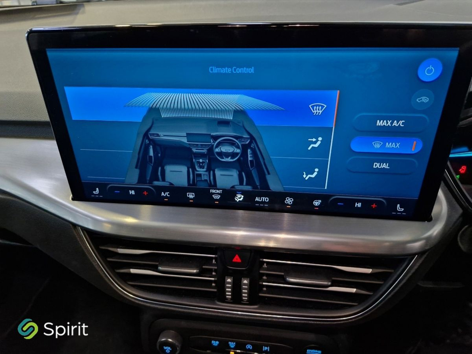 2024 Ford Focus - image 15