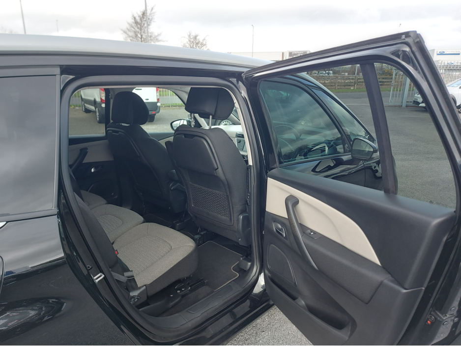 2021 Citroen Grand C4 Picasso - image 10