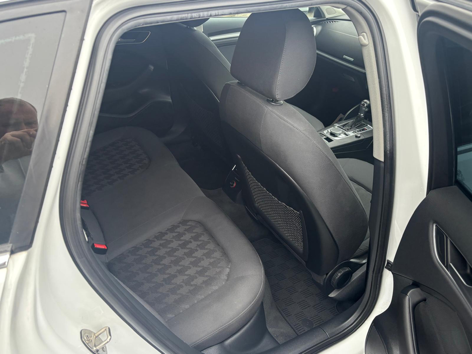 2016 Audi A3 - image 6