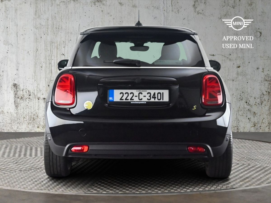 2022 MINI Hatch Electric Level 2 €21,900
