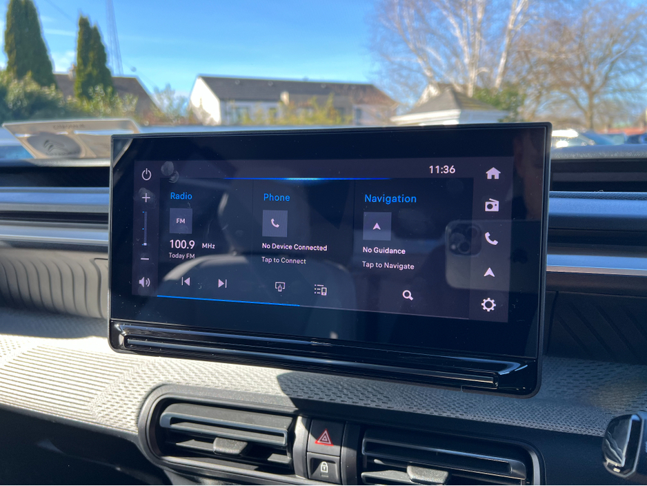 2025 Citroen C3 - image 15