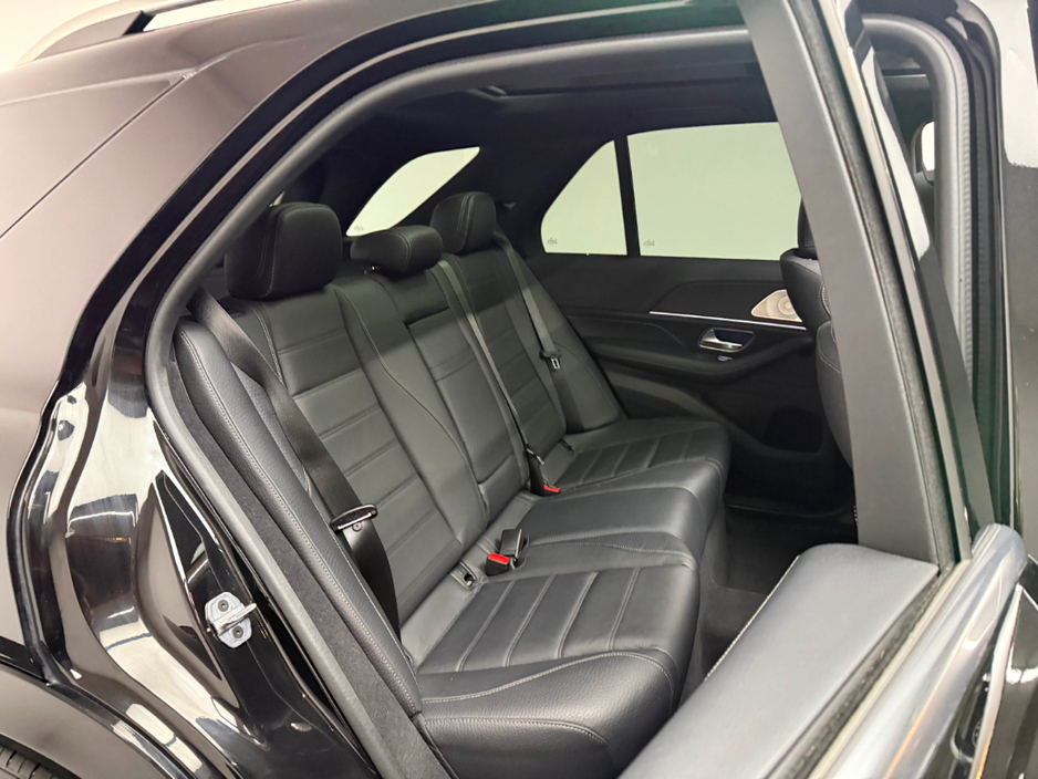 2024 Mercedes-Benz GLE Class - image 13