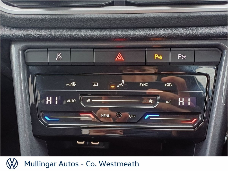 2024 Volkswagen T-Roc T-ROC STYLE 2.0 TDI M6F 116HP €32,950