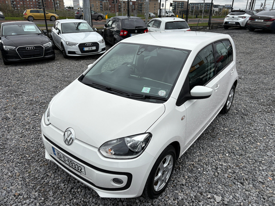 2015 Volkswagen up! - image 2