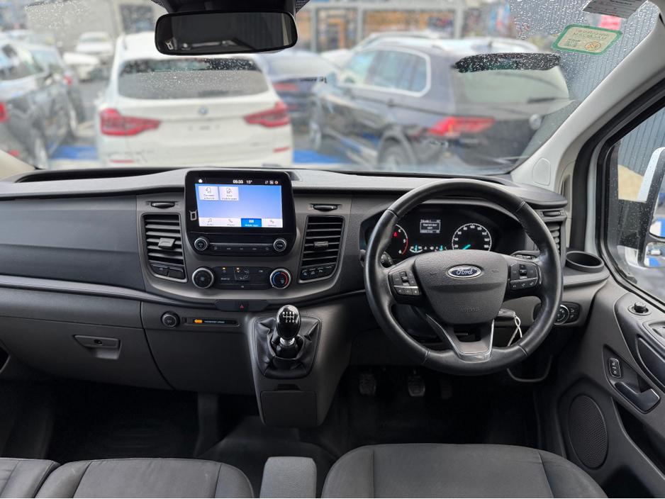 2021 Ford Transit Custom - image 46