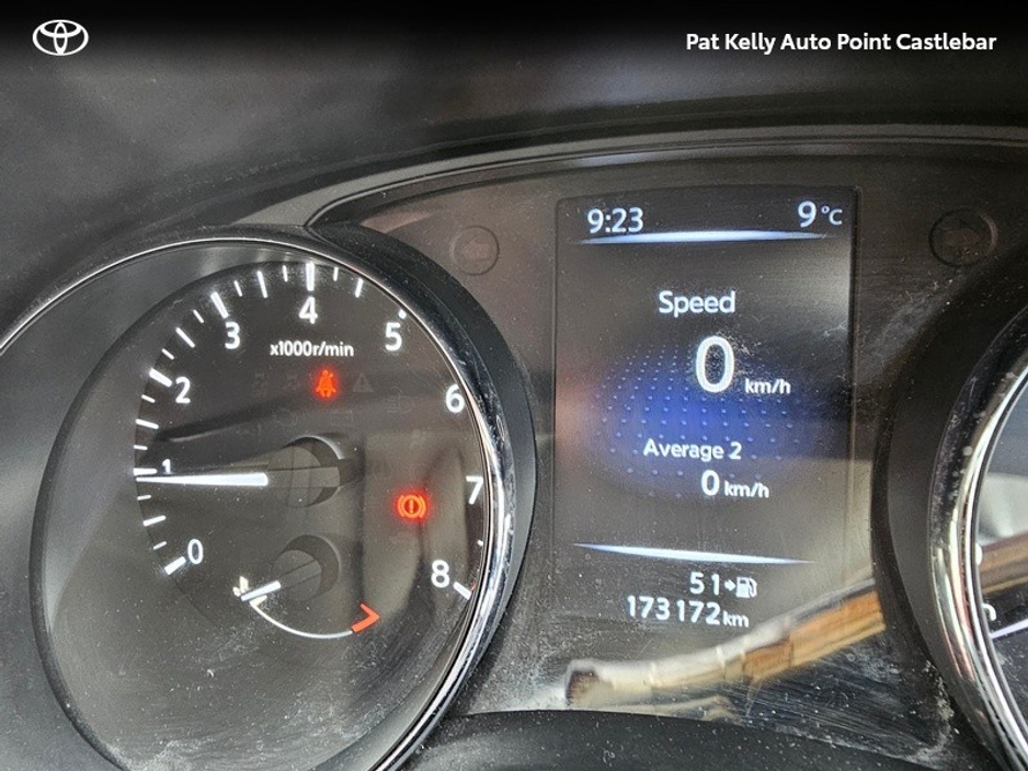 2016 Nissan Pulsar - image 13