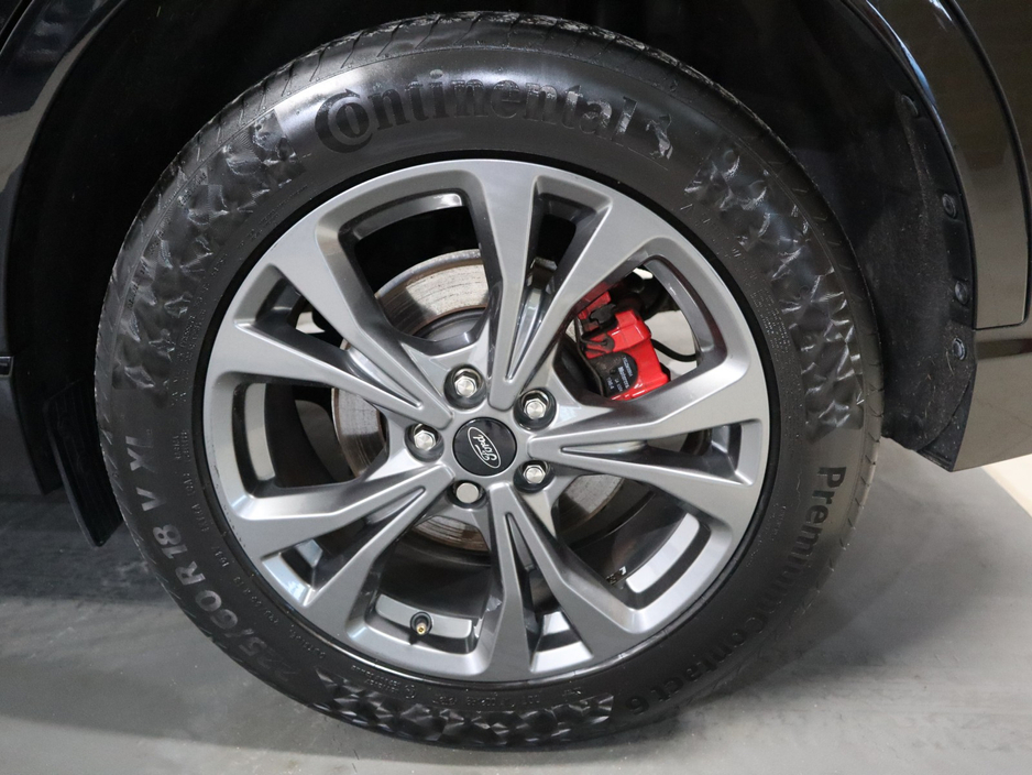 2021 Ford Kuga - image 28