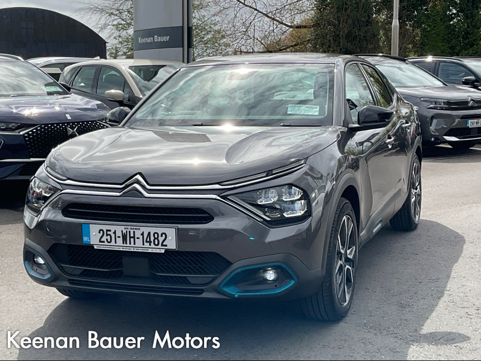 2025 Citroen Ami - image 3