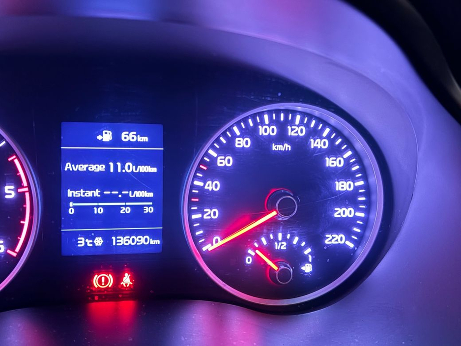 2019 Kia Stonic - image 7