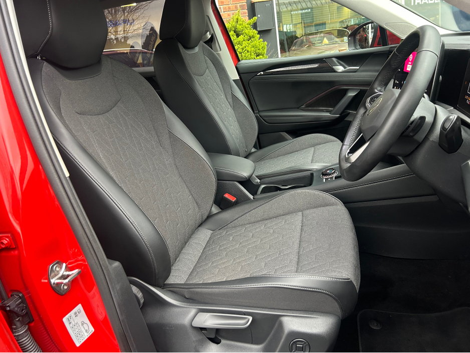 2025 Volkswagen Tiguan Match Edition + Low Mileage Tsi -PHEV S-Automatic / DSG - Beautiful SUV - Top Trade-ins & Great Finance €42,950