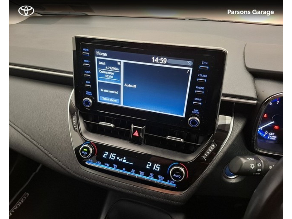 2021 Toyota Corolla - image 10