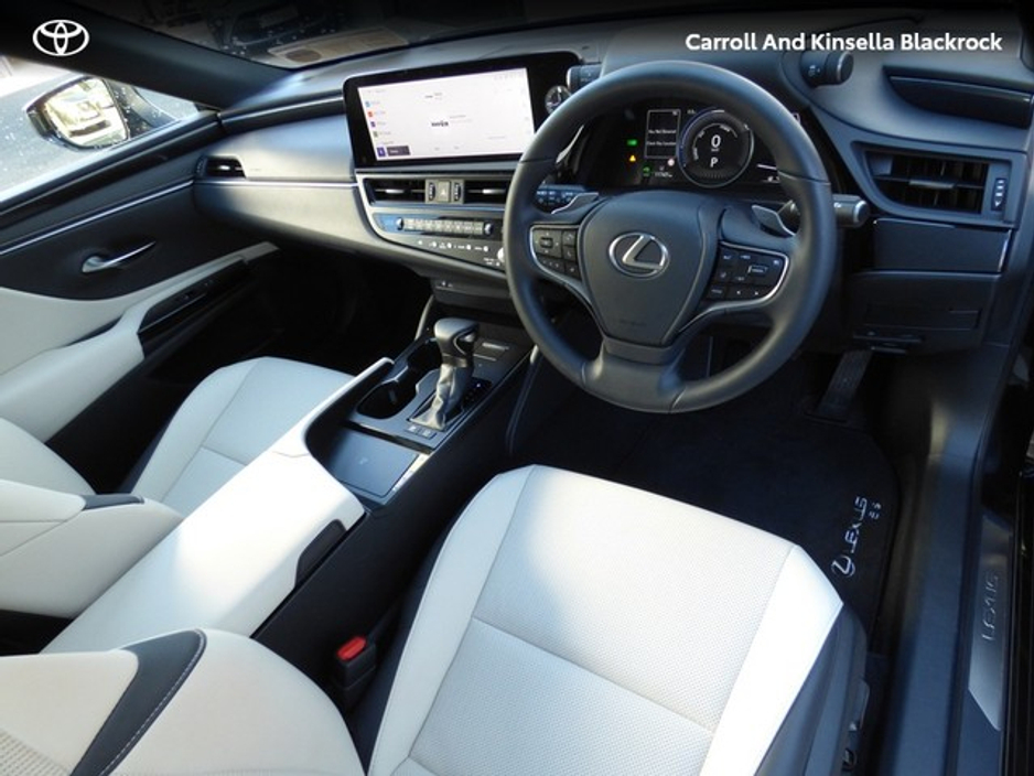 2023 Lexus ES 300 H Hybrid Dynamic €46,950