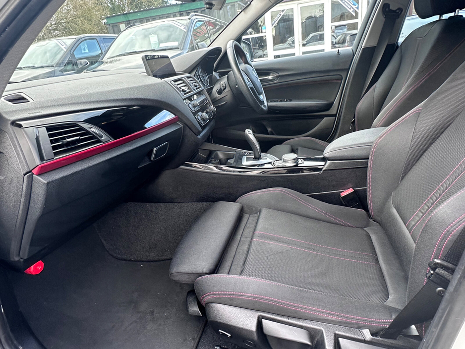 2017 BMW 1 Series 118d Sport Auto €15,950