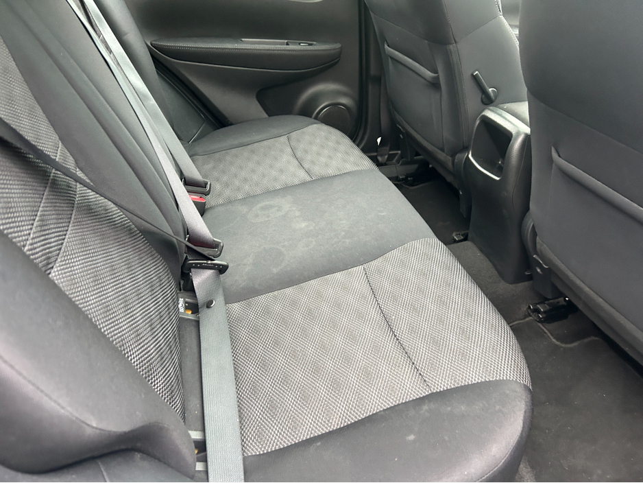 2016 Nissan Qashqai - image 8