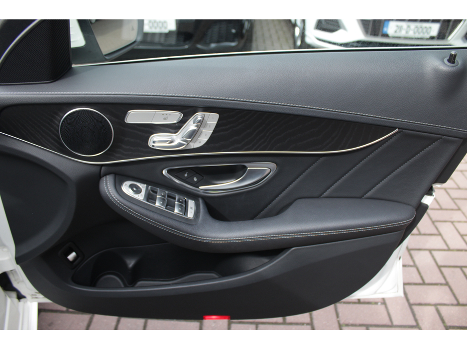 2017 Mercedes-Benz C Class - image 10