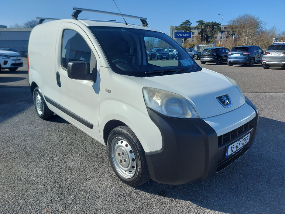 2012 Peugeot Bipper - image 10