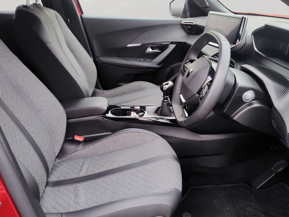 2024 Peugeot 2008 1.2 Puretech 100bhp Allure €27,950