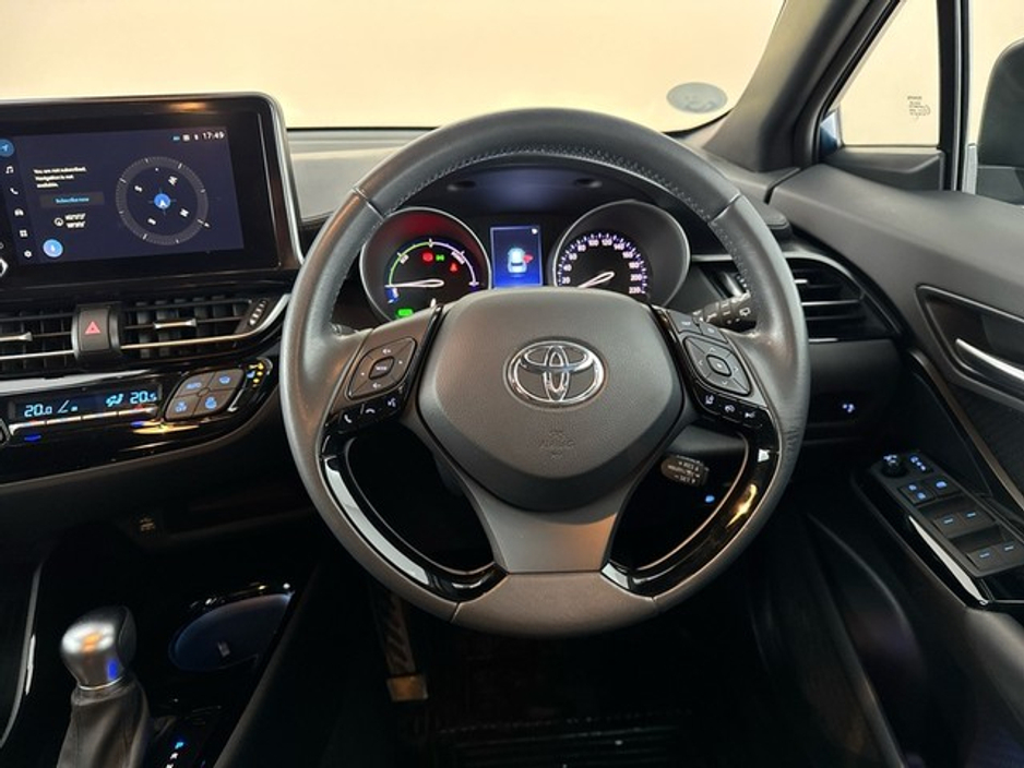2023 Toyota C-HR HYBRID SPORT €31,450