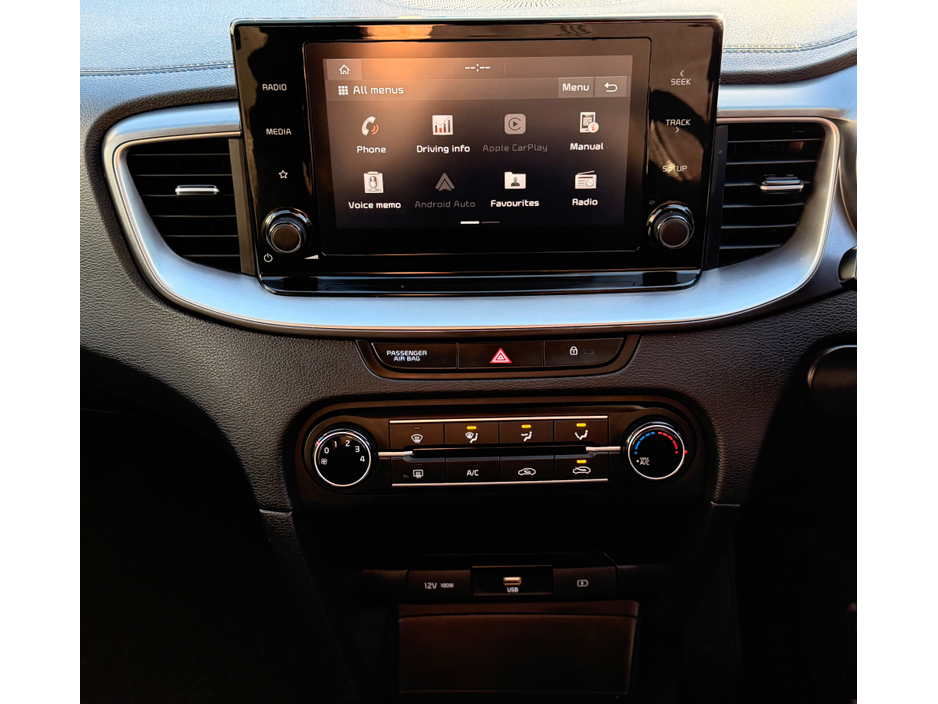 2021 Kia Ceed COMMERCIAL €9,715