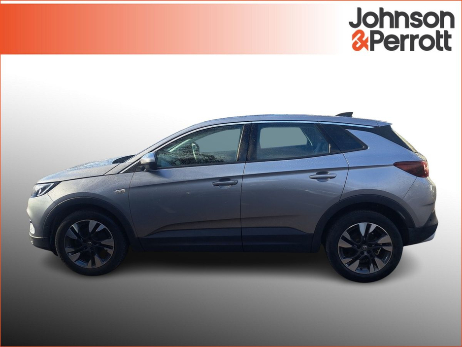 2019 Opel Grandland X SRi 1.2i 130PS 6 Speed €18,900