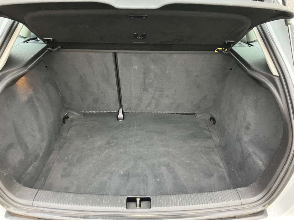 2012 Audi A3 - image 9