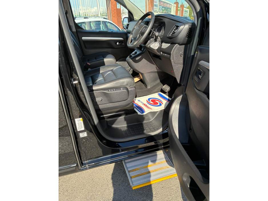 2024 Citroen SpaceTourer Business (Private) €47,950