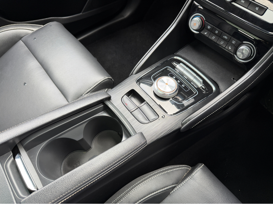 2020 MG ZS - image 19