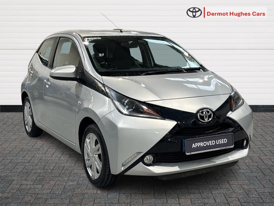 2017 Toyota Aygo 1.0 5DR X-PLAY €8,750