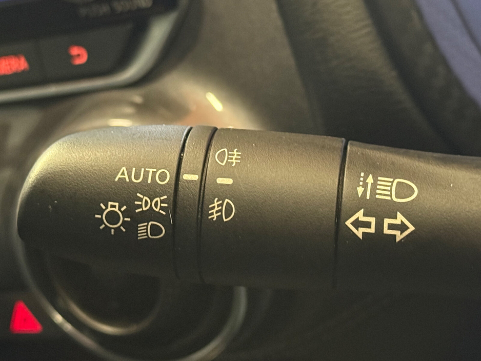 2023 Nissan Juke - image 19