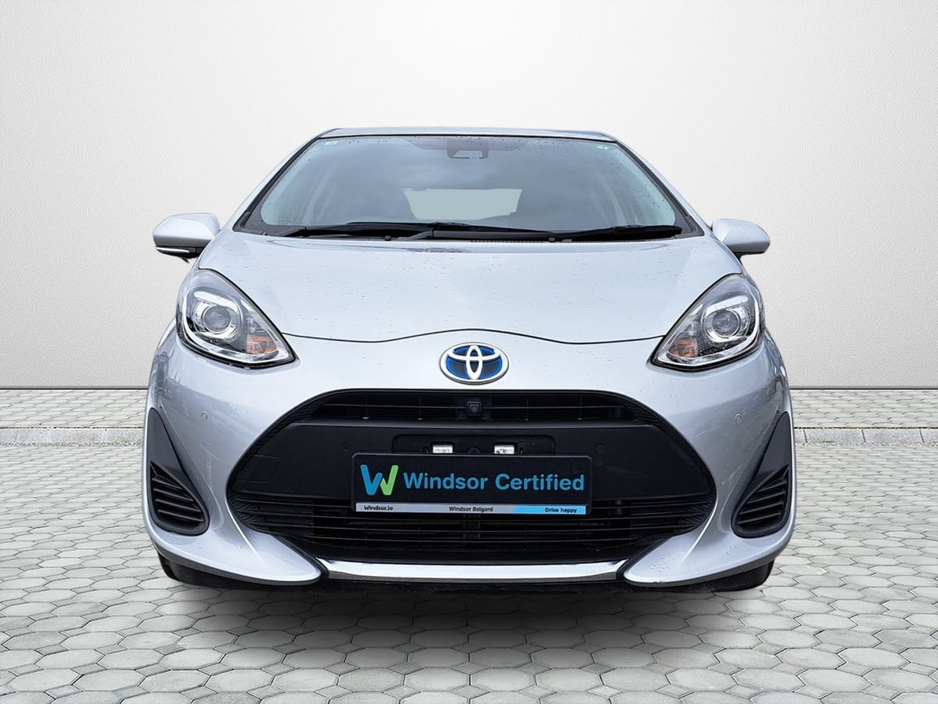 2020 Toyota Aqua - image 5