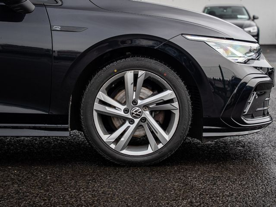 2021 Volkswagen Golf R-LINE TSI €22,450