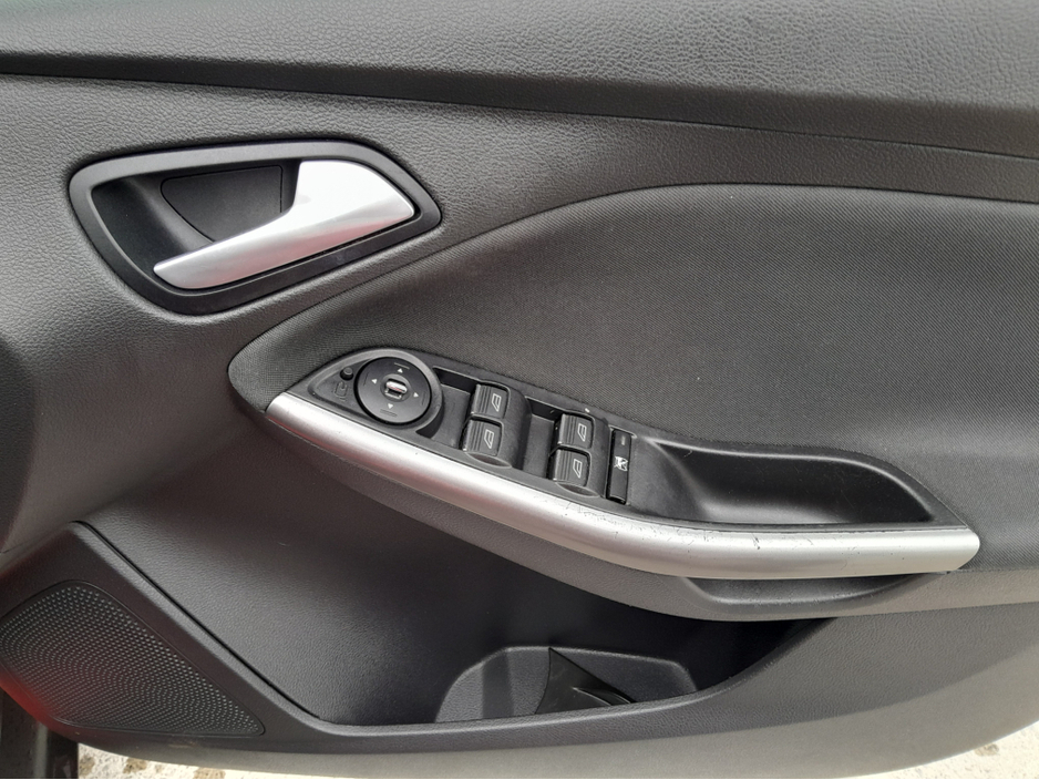 2015 Ford Focus 2014MY EDITION 1.6 95PS 4DR €8,950