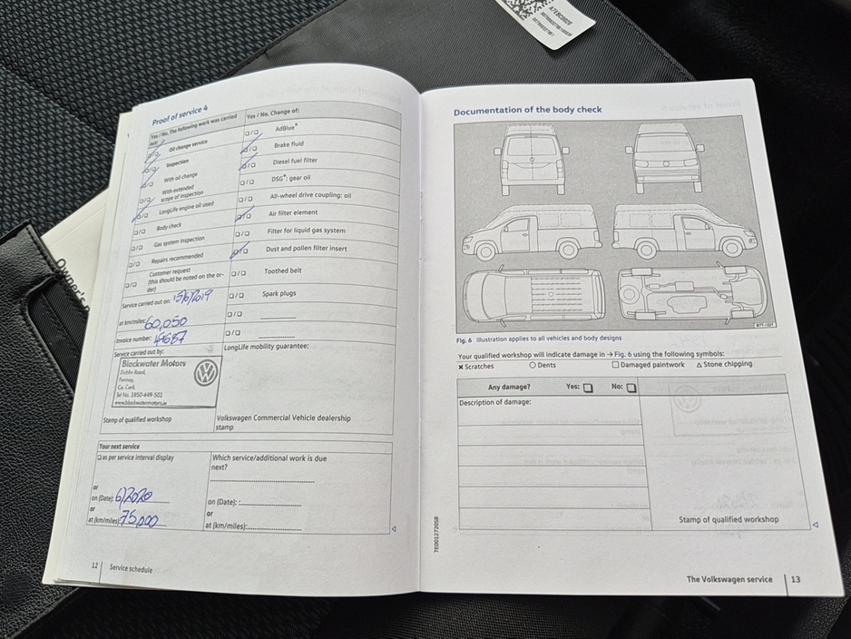 2017 Volkswagen Transporter - image 30